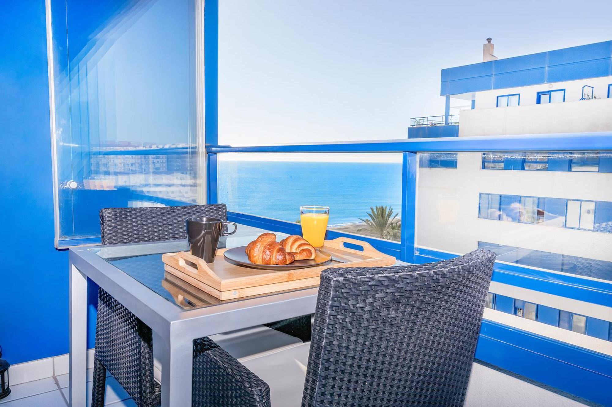Bhost - Pacifico Apartment *